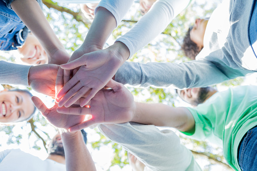 mains au centre cooperation
